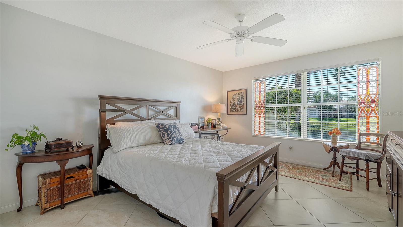 VILLAGEWALK - Residential