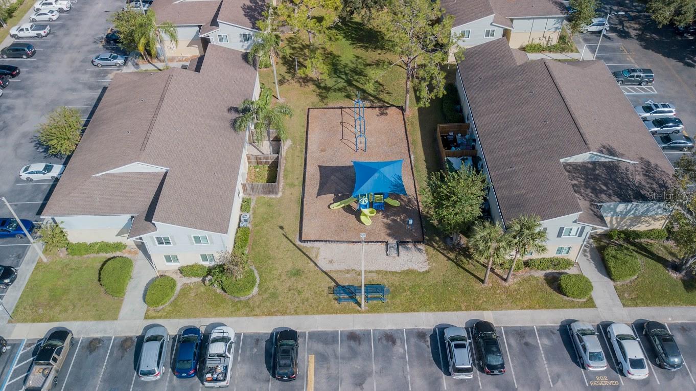 THE HAMPTONS AT BRANDON A CONDO - Residential