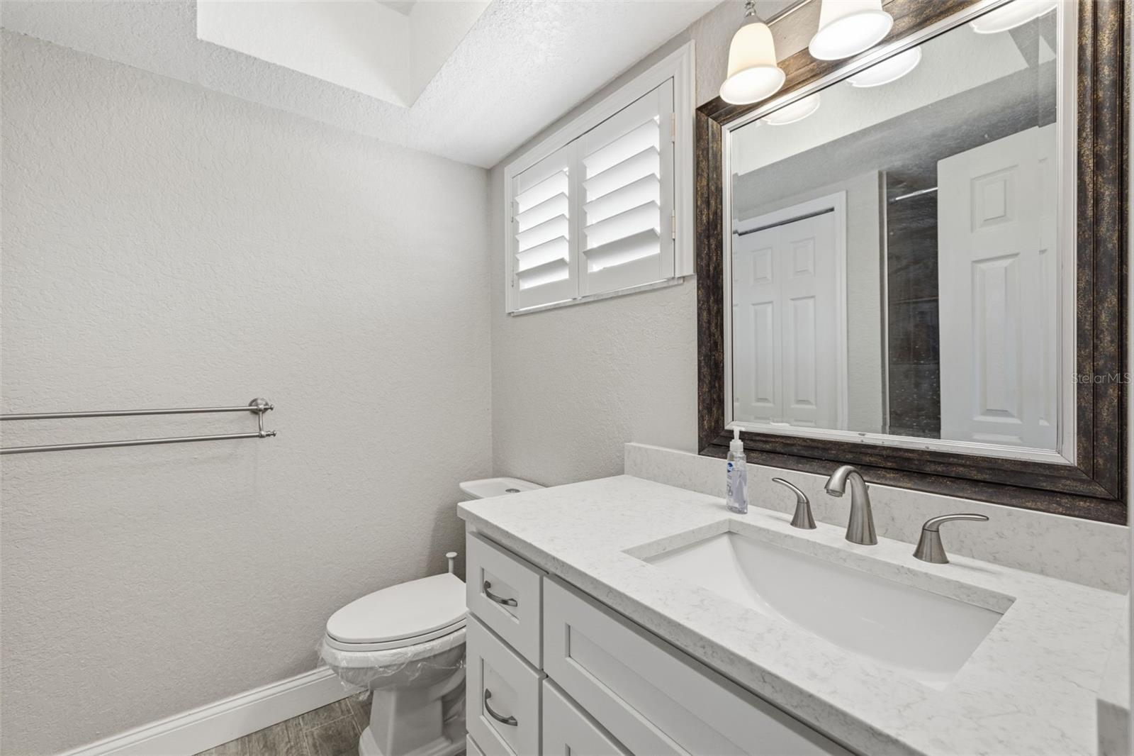 LOCH LOMOND ESTATES CONDO - Residential