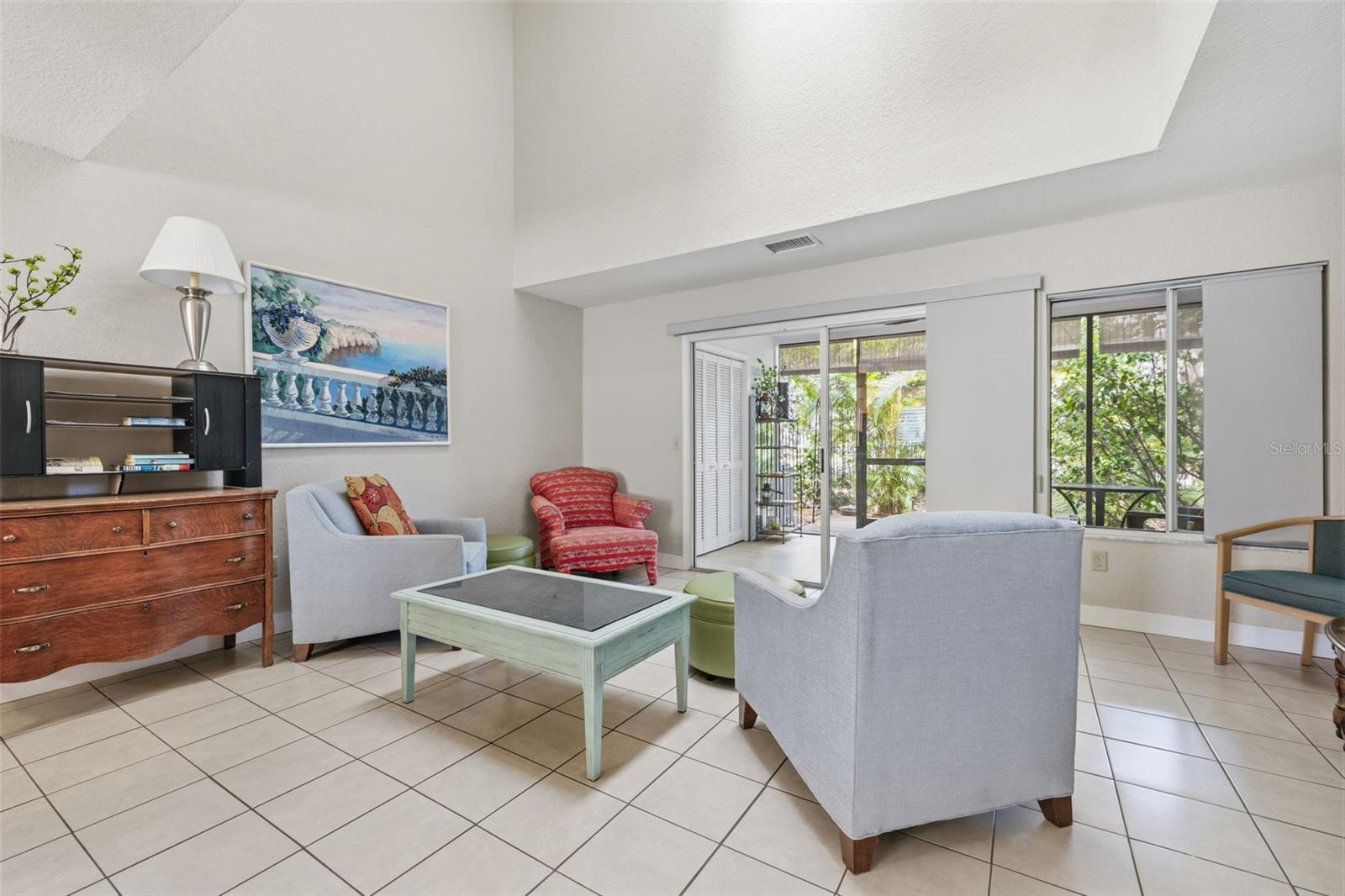 LOCH LOMOND ESTATES CONDO - Residential