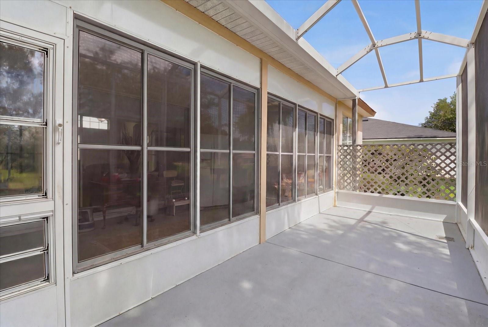 LAUREL RIDGE 02 - Residential