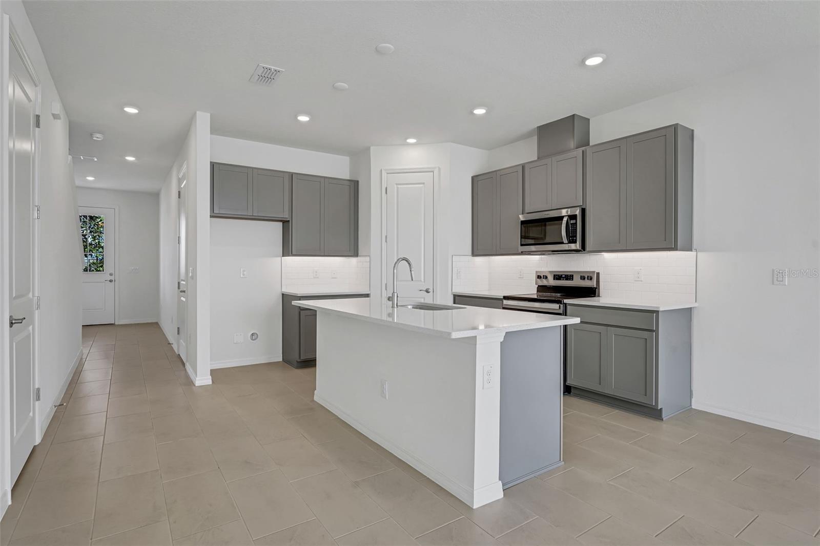 SHORES AT MIRADA - Residential