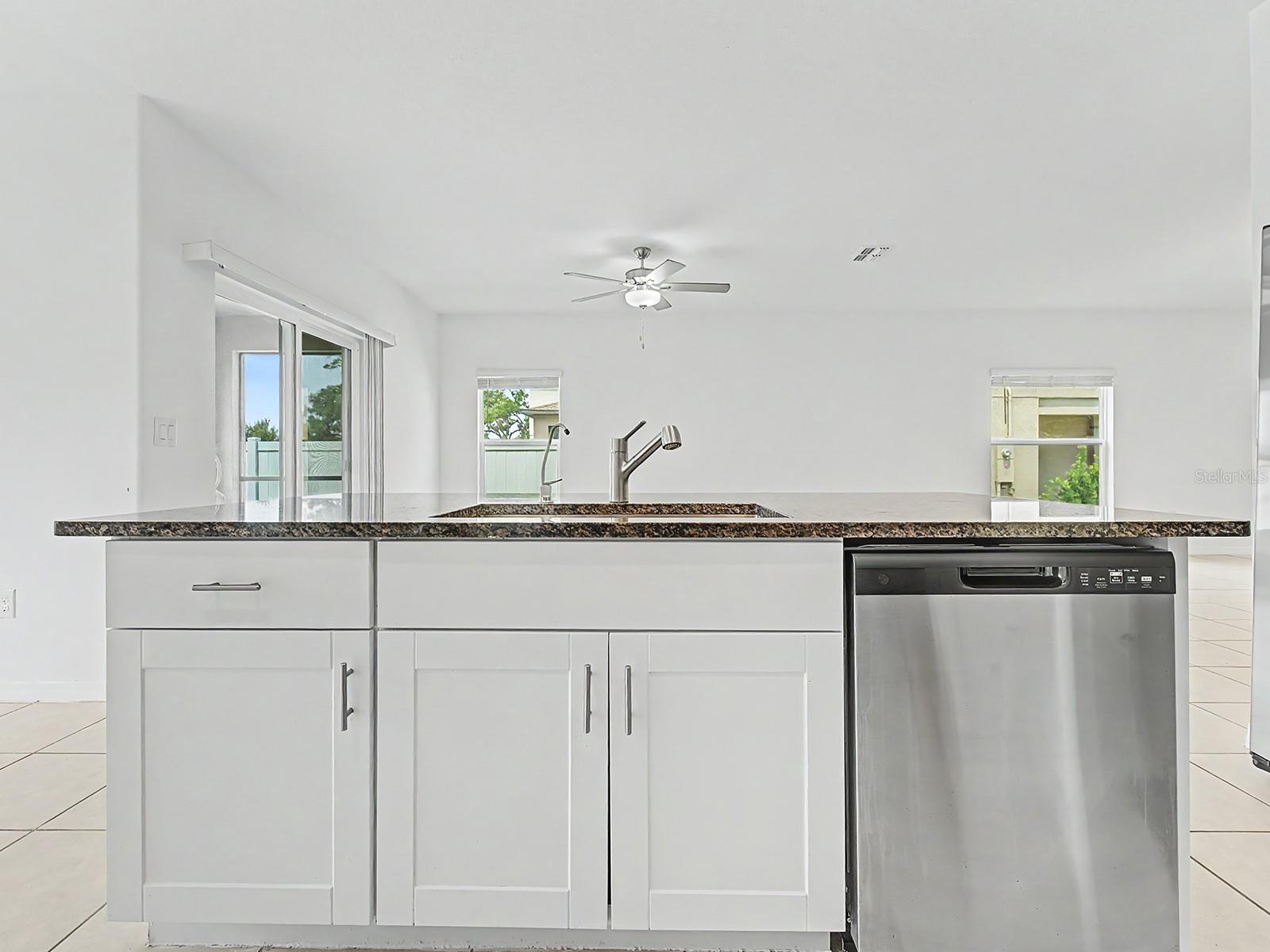 ABBOTT SQUARE PH 1B - Residential