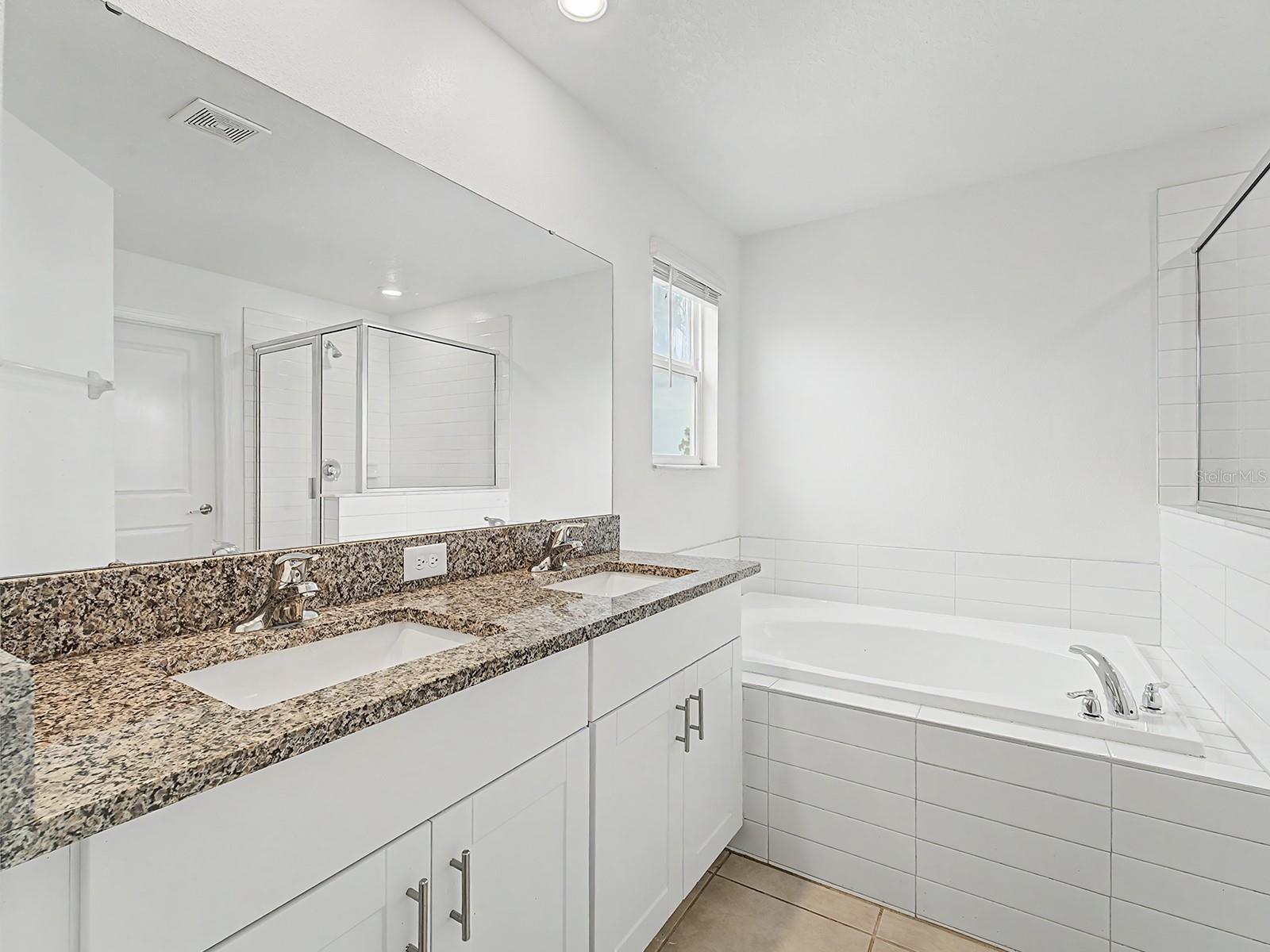 ABBOTT SQUARE PH 1B - Residential