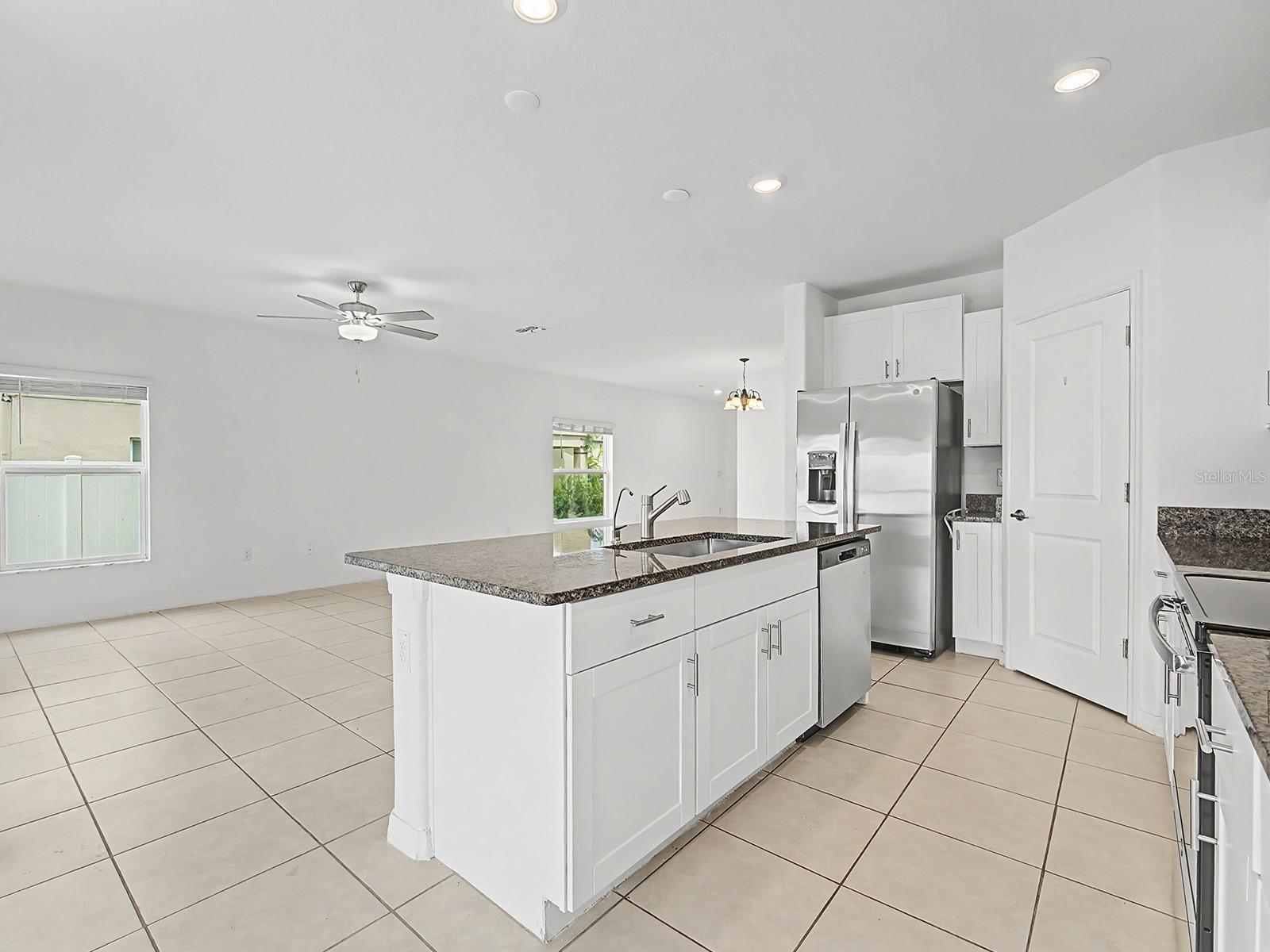 ABBOTT SQUARE PH 1B - Residential