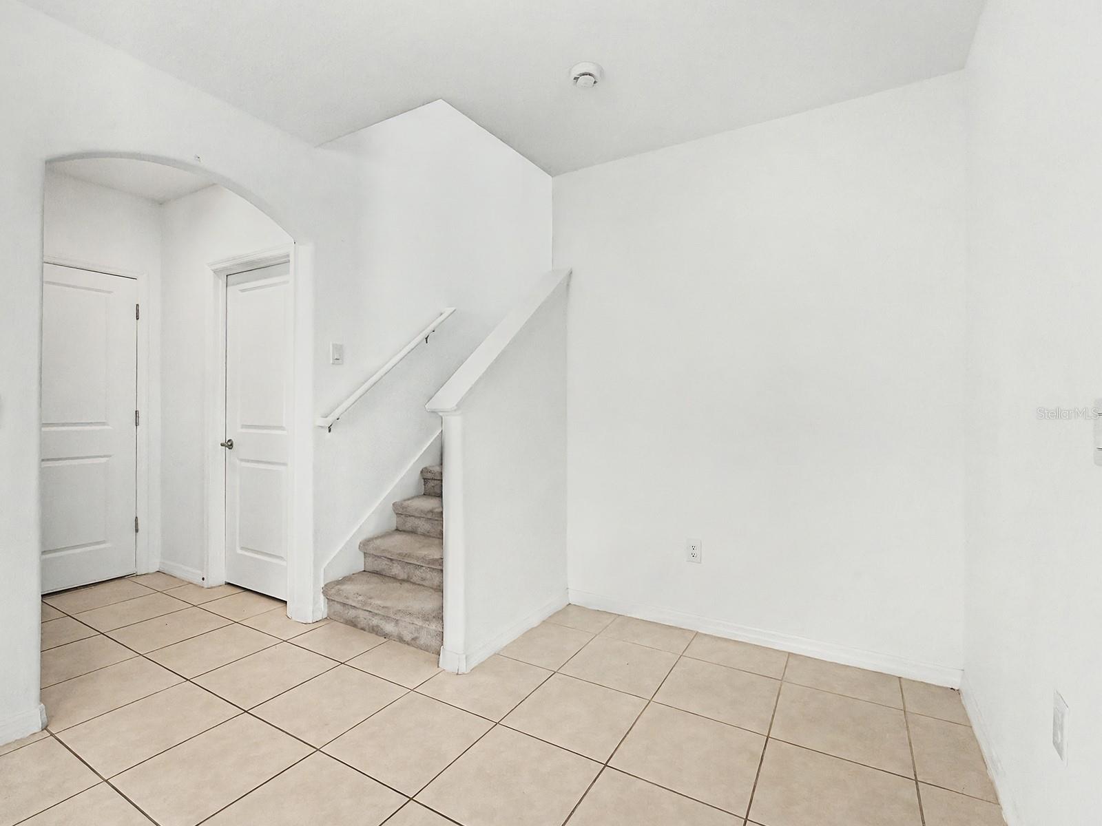 ABBOTT SQUARE PH 1B - Residential