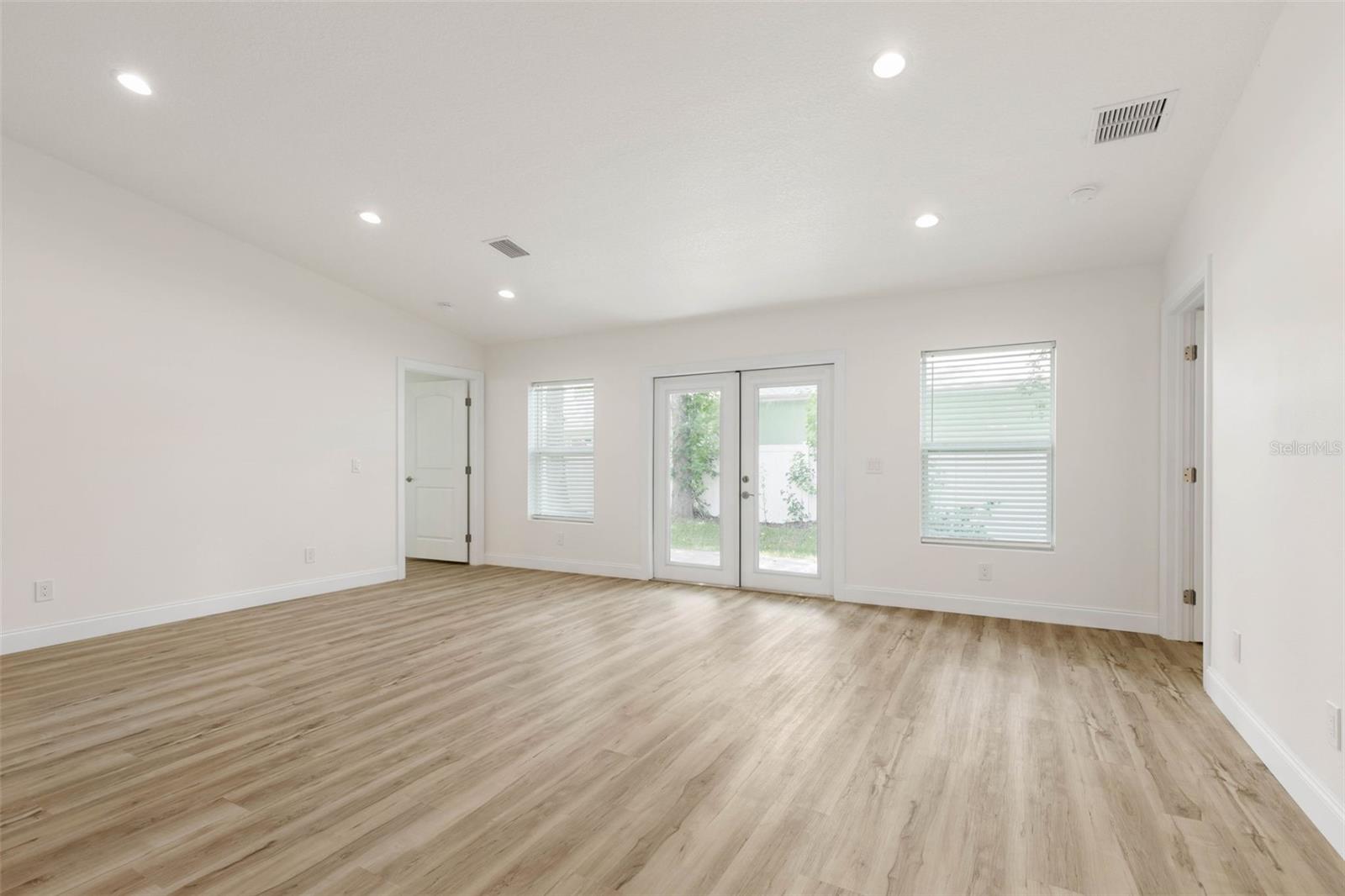 PALM COAST SECTION 27 - Residential