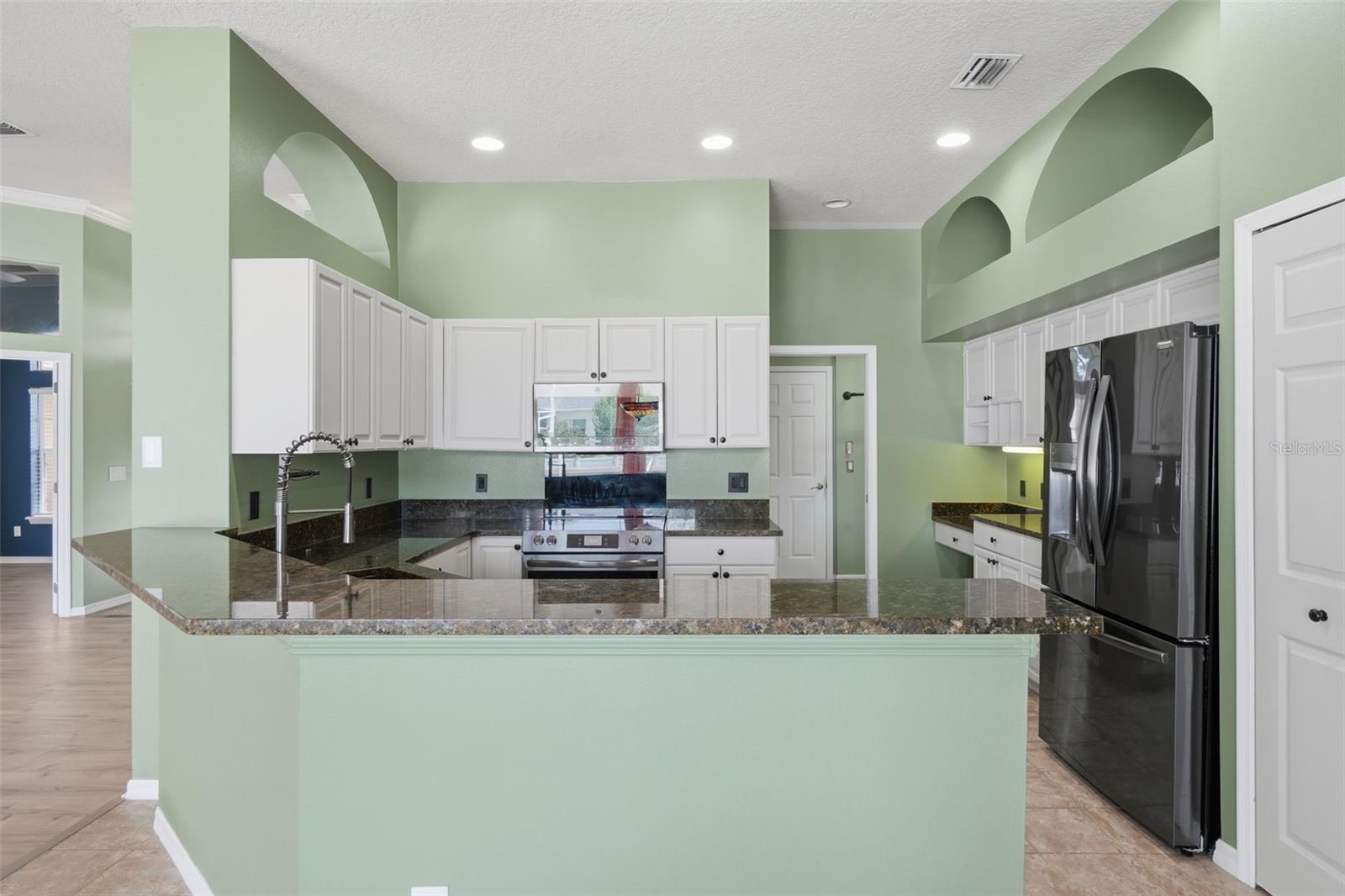 DEBARY PLANTATION UNIT 10 - Residential
