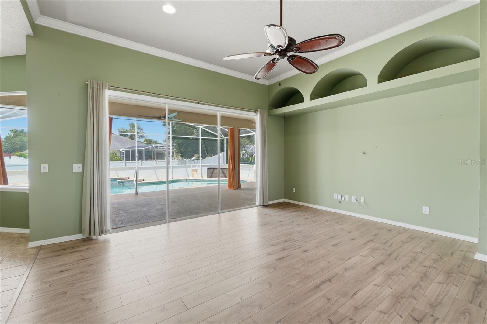 DEBARY PLANTATION UNIT 10 - Residential