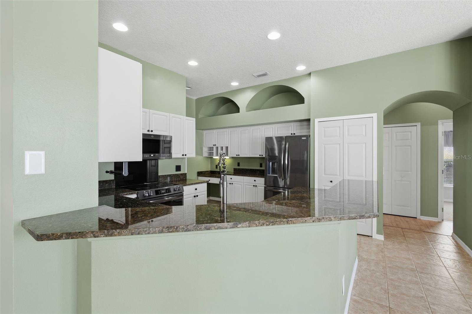 DEBARY PLANTATION UNIT 10 - Residential