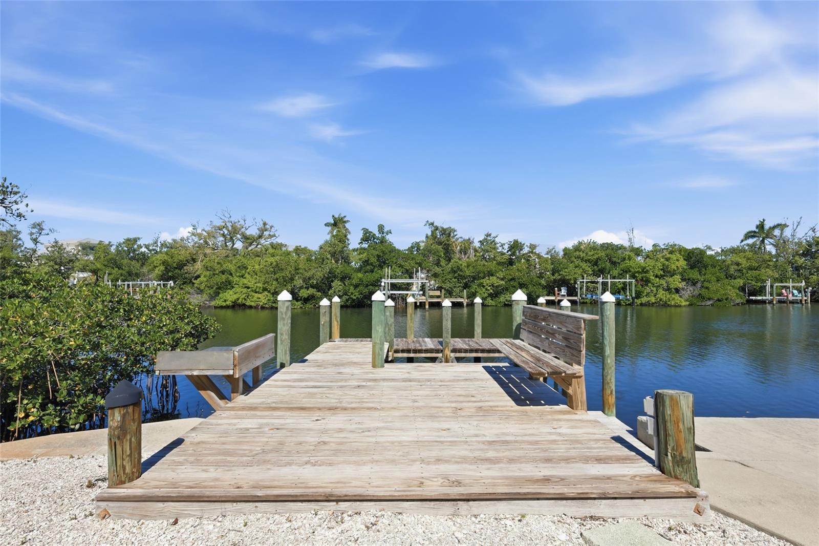 LUANA ISLES - Residential