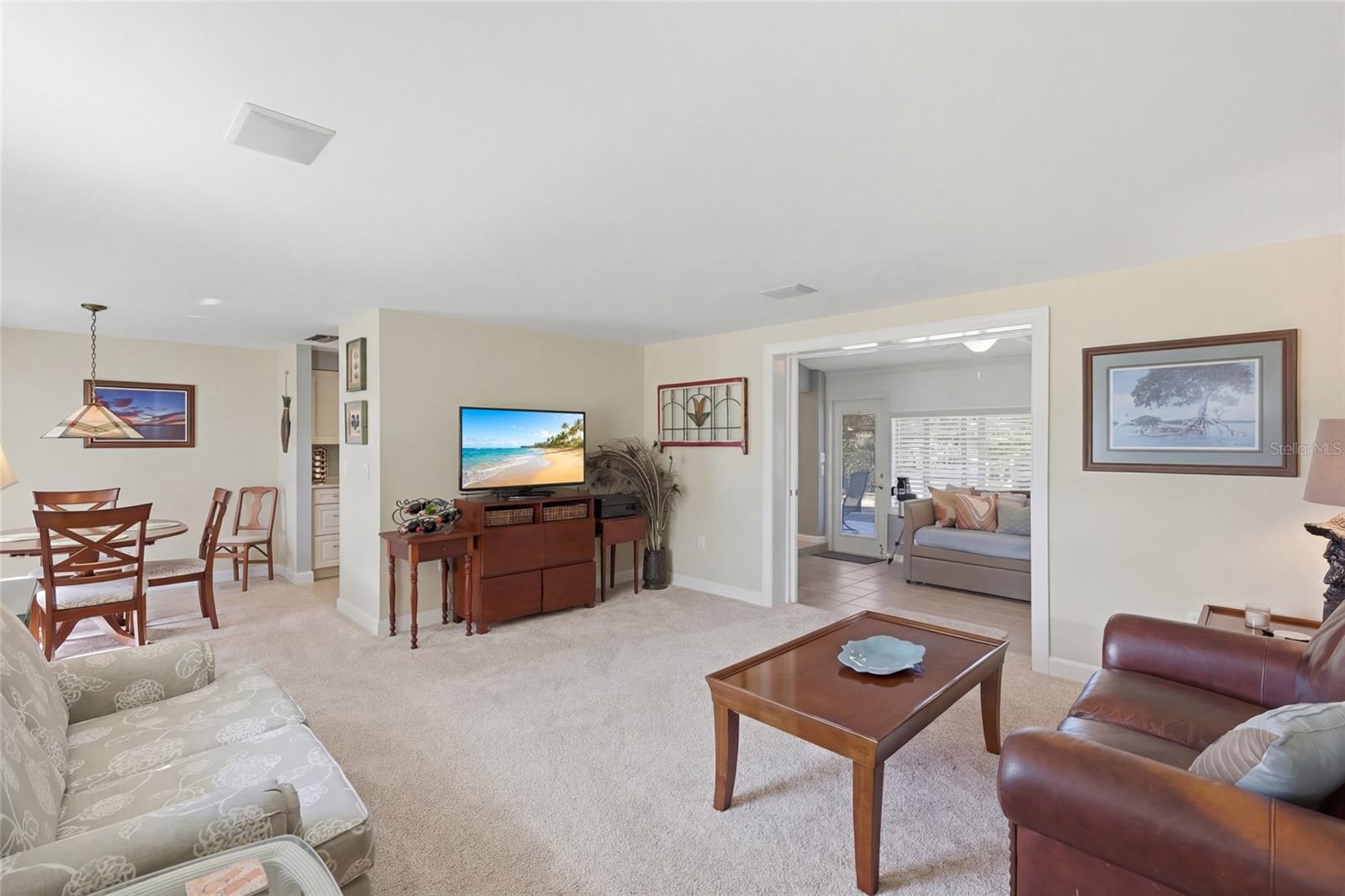 LUANA ISLES - Residential