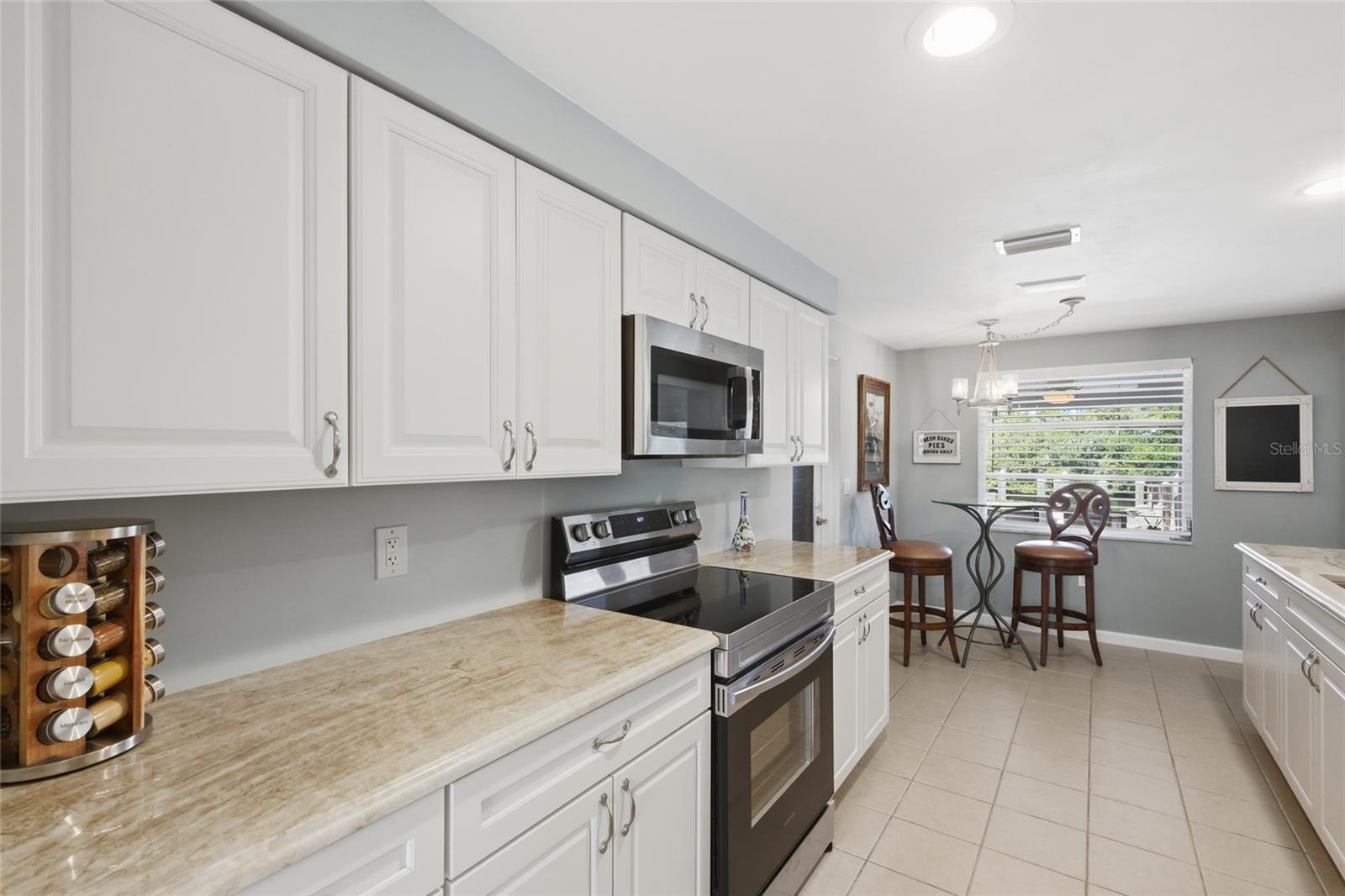 LUANA ISLES - Residential