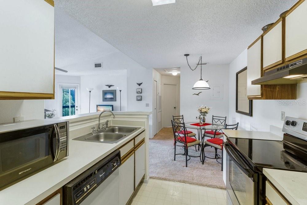 CASCADE AT KISSIMMEE CONDO - Residential