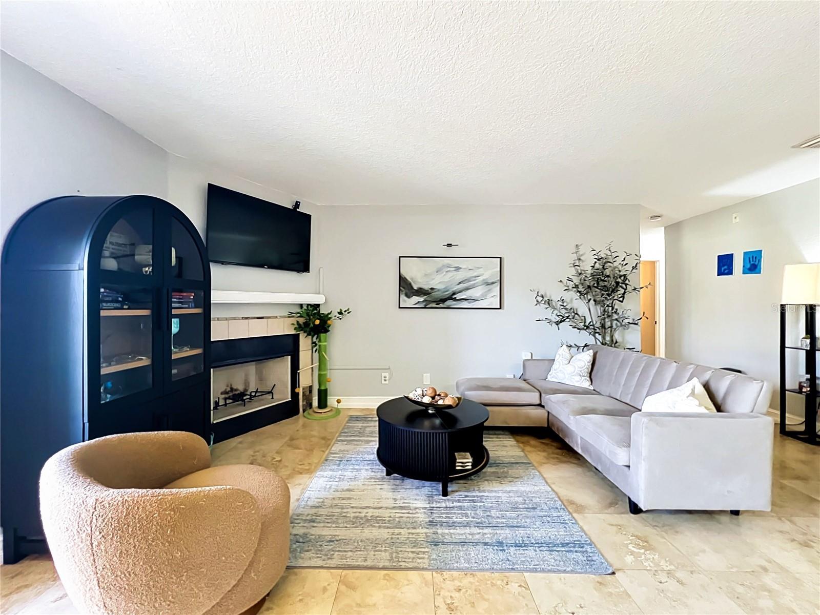 WATERFORD LNDG CONDO - Residential