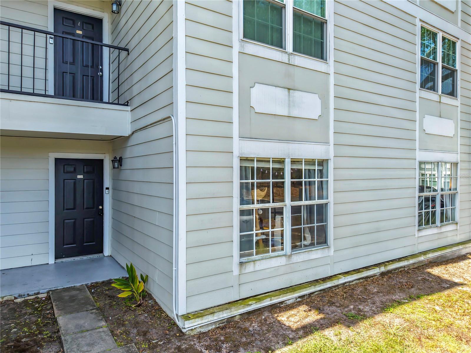 Your condo is here! Great location and first floor end unit.  Come see this well maintained 3 Bedroom 2 full bath condo in East Orlando.  Lots of new vinyl plank flooring and new paint.  The master suite features a large bedroom and spacious walk-in closet.  The location is wonderful! close to UFC, just a few mins to the 408 & 417, Waterford Lakes shopping and many places to dine just blocks away. Plenty of parking for you and your visitors.  Community includes a fitness center and pool. Don't wait schedule your showing today!