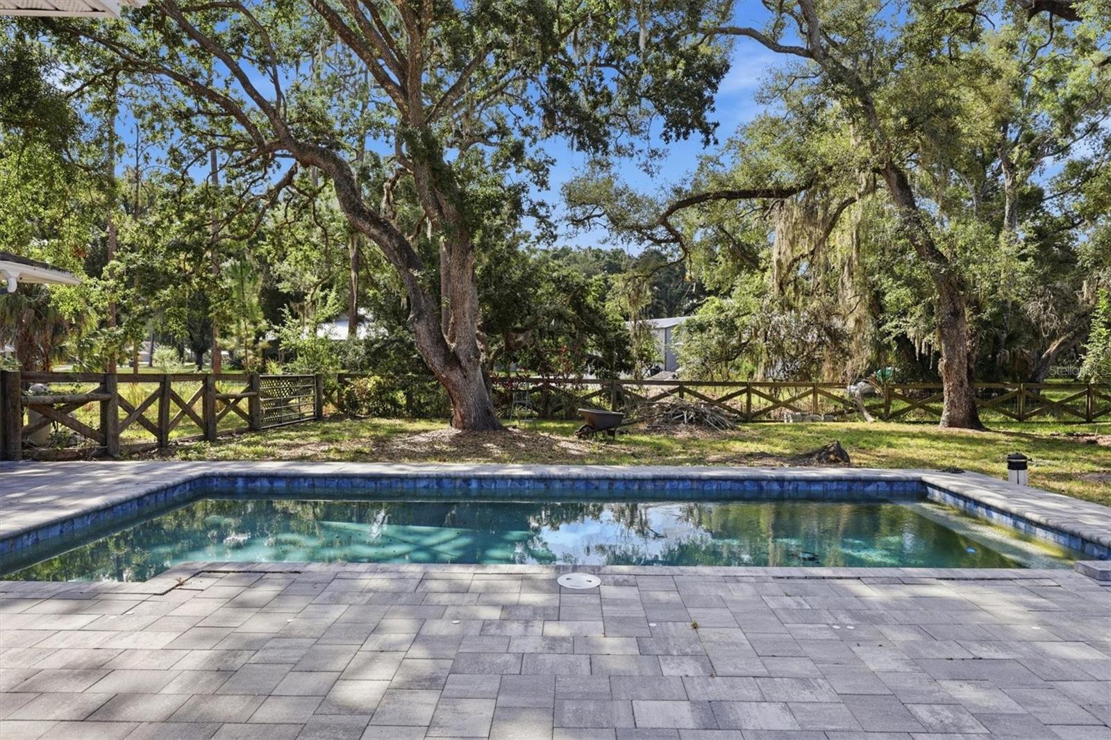 BRADEN PINES - Residential