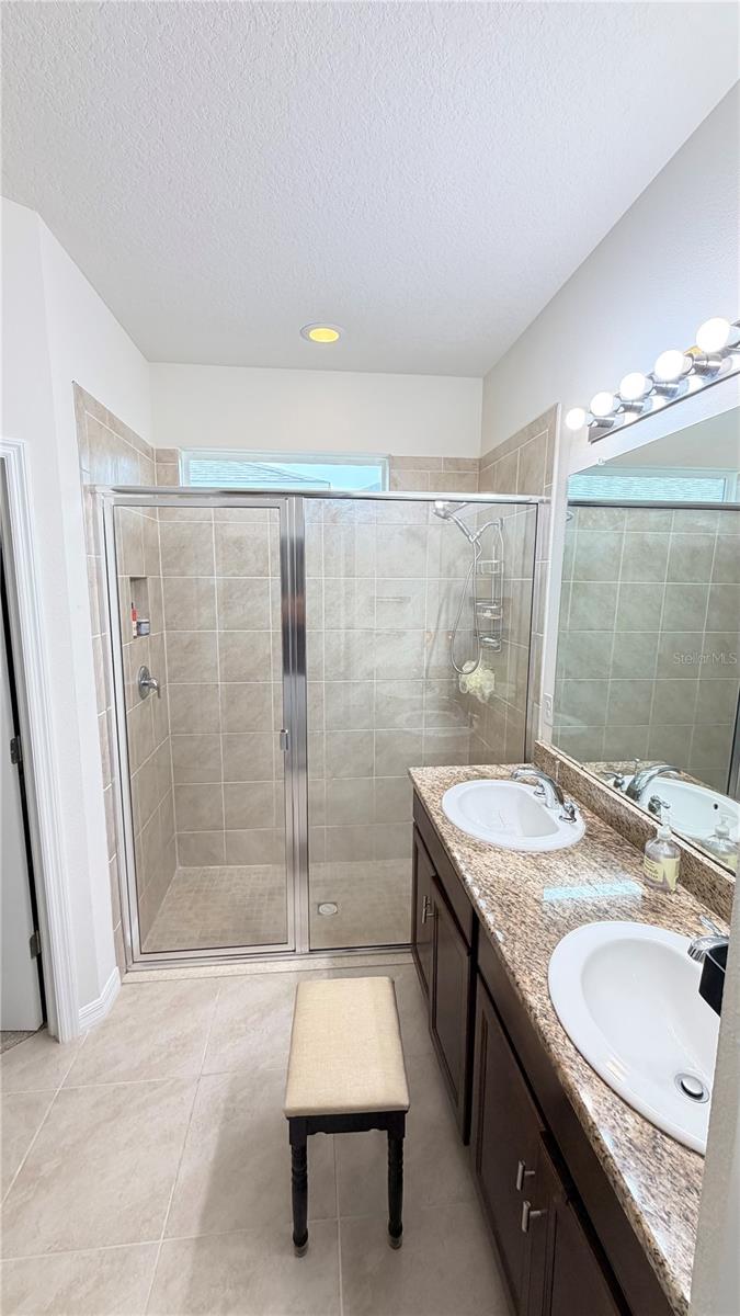 TREVESTA PH I-A - Residential Lease