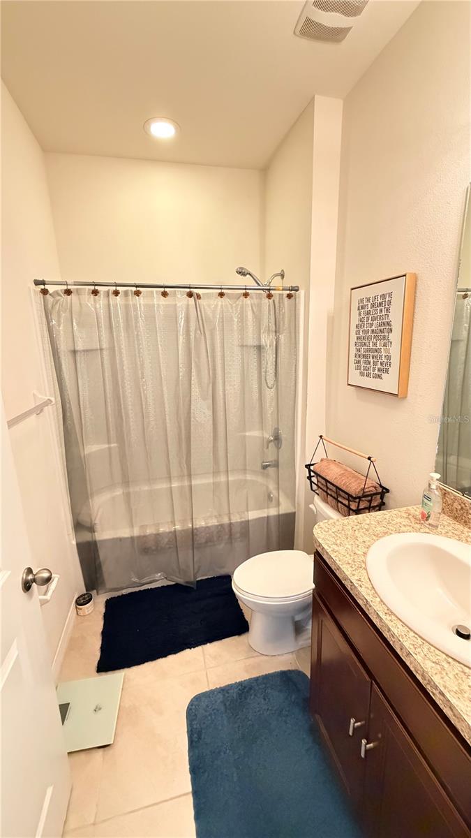 TREVESTA PH I-A - Residential Lease