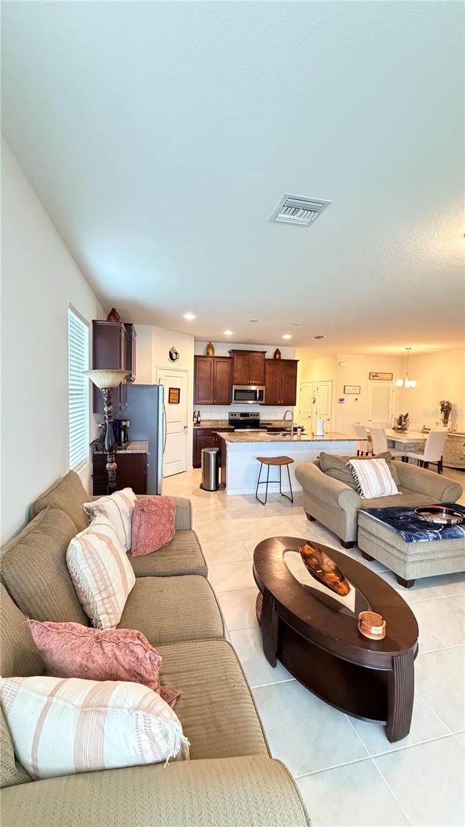 TREVESTA PH I-A - Residential Lease