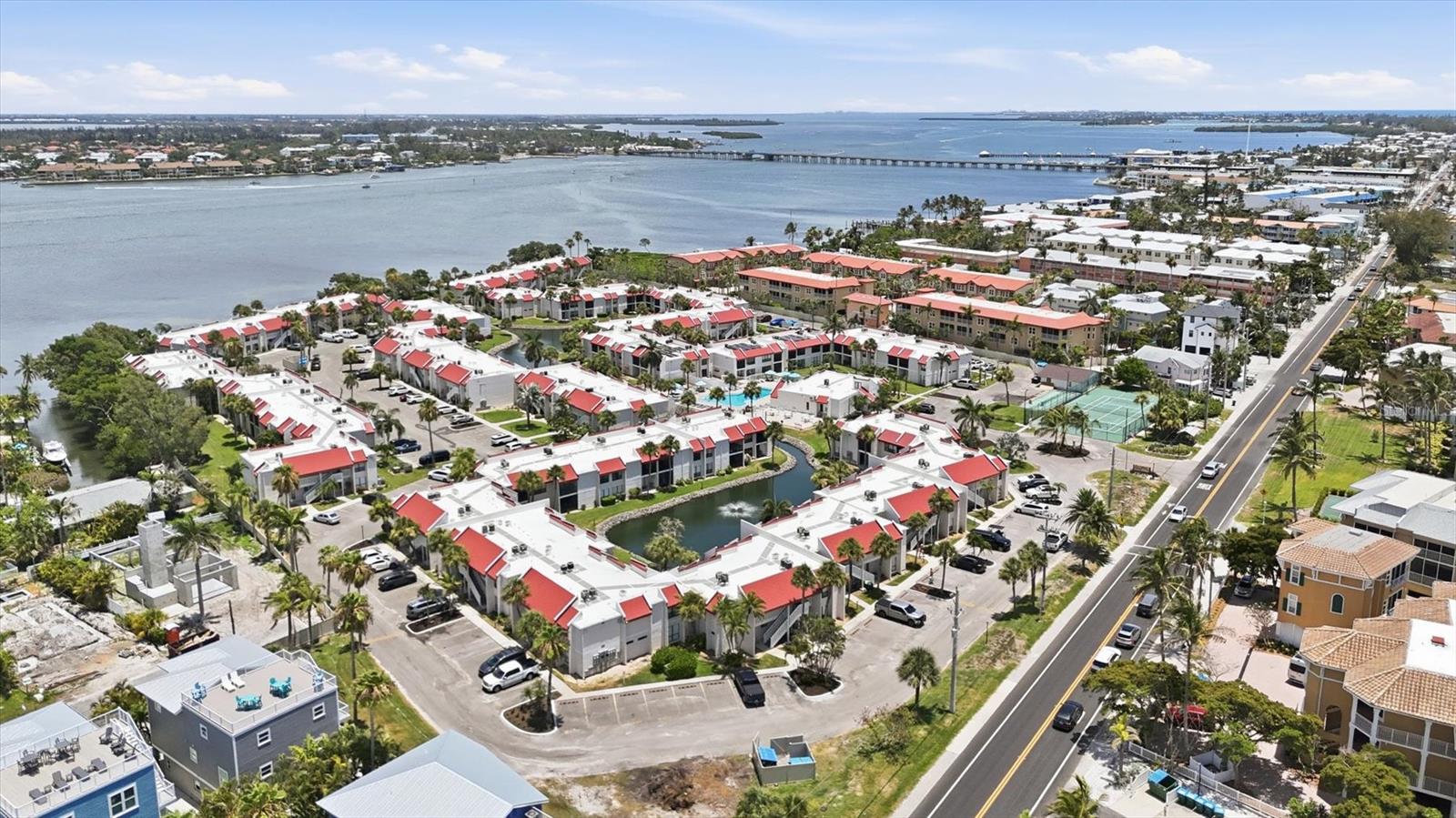 RUNAWAY BAY - Residential