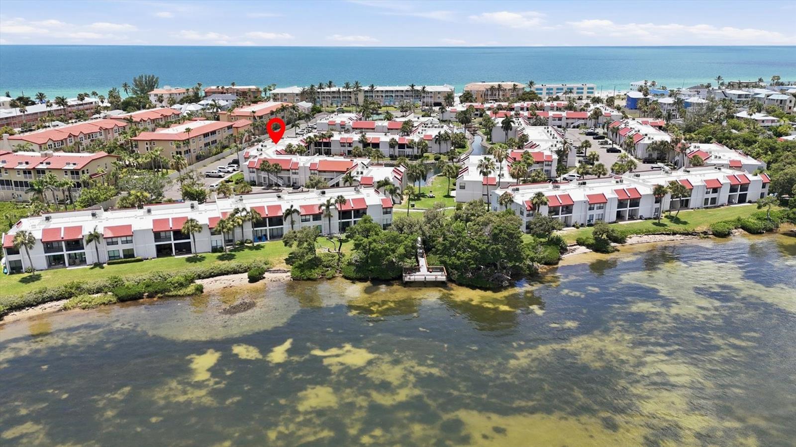 RUNAWAY BAY - Residential