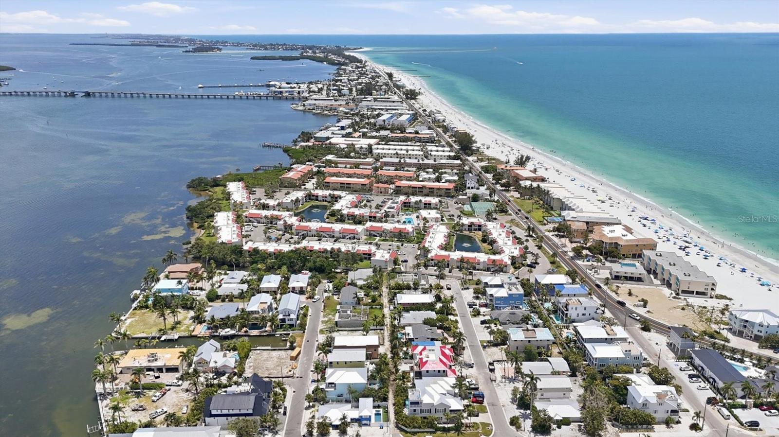 RUNAWAY BAY - Residential