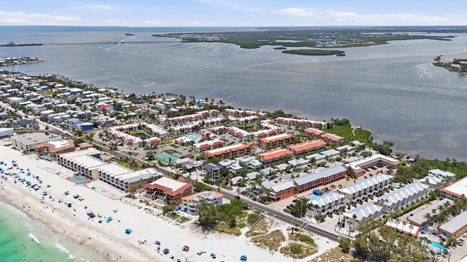 RUNAWAY BAY - Residential