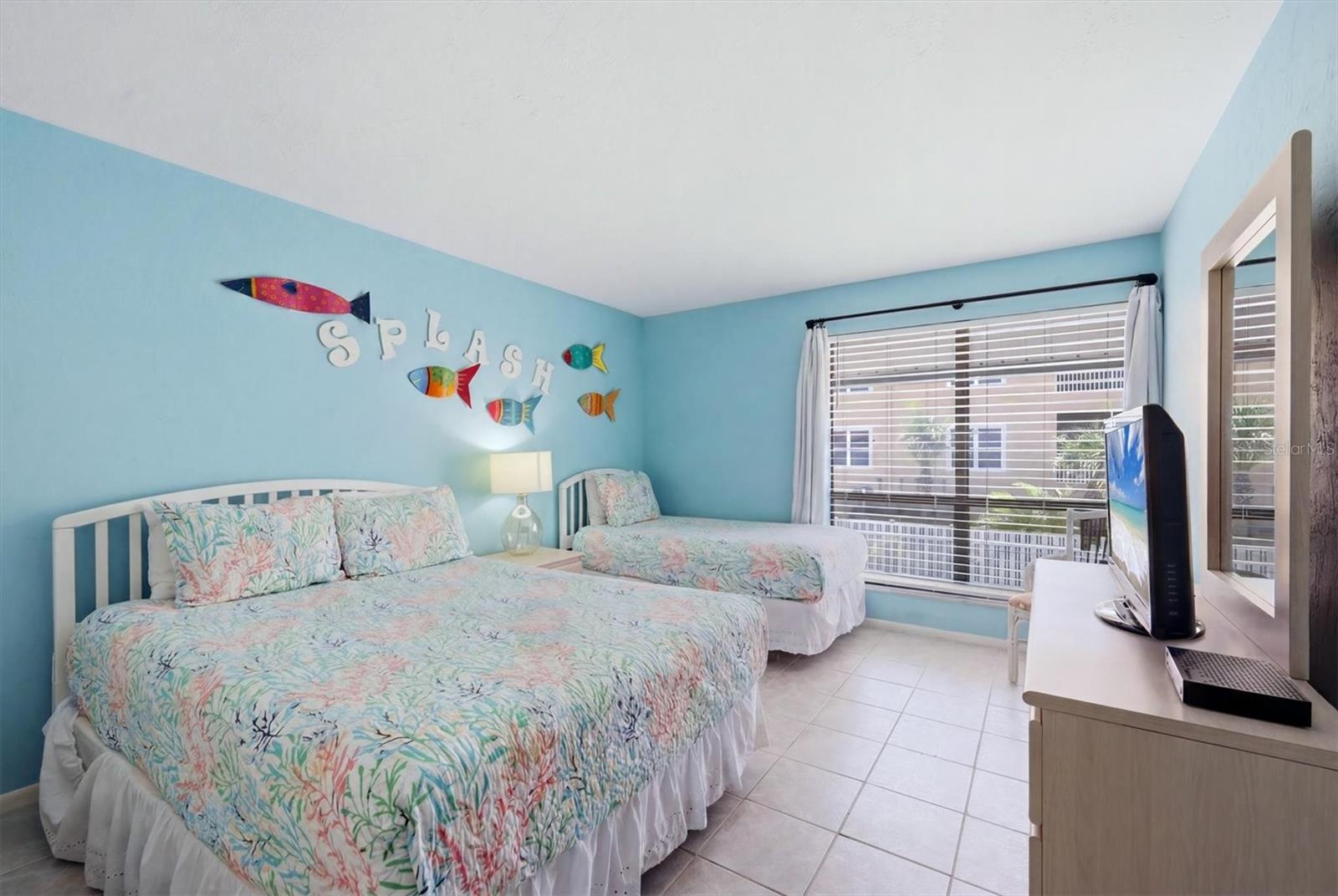 RUNAWAY BAY - Residential