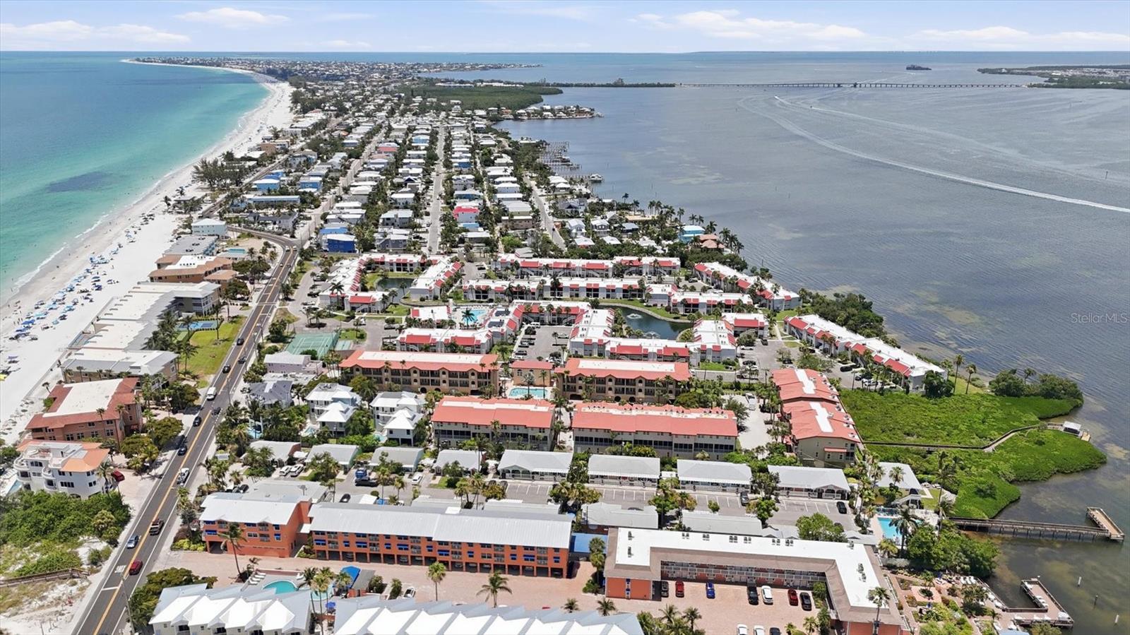 RUNAWAY BAY - Residential