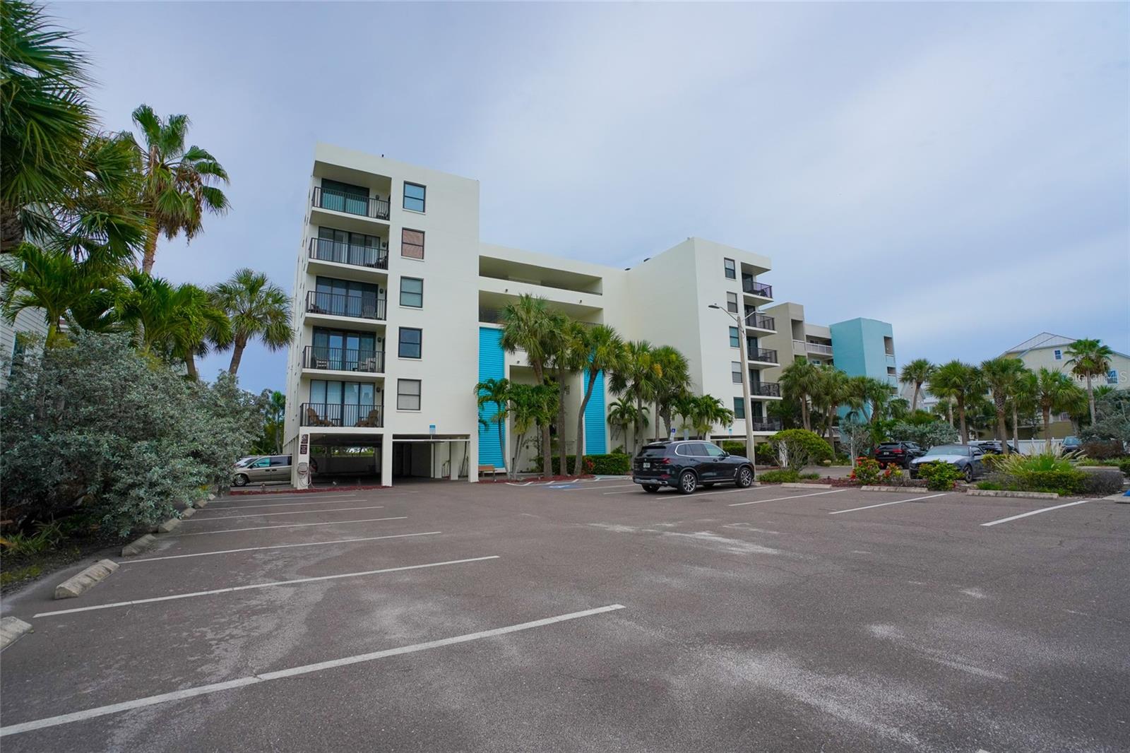 QUIET WATERS CONDO - Residential