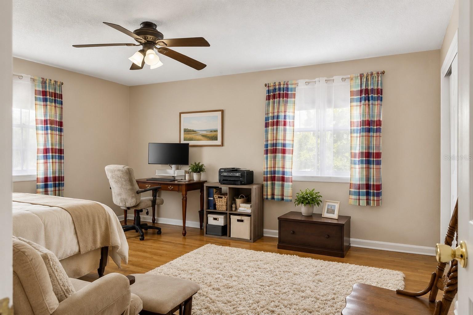 KILLARNEY SHORES - Residential