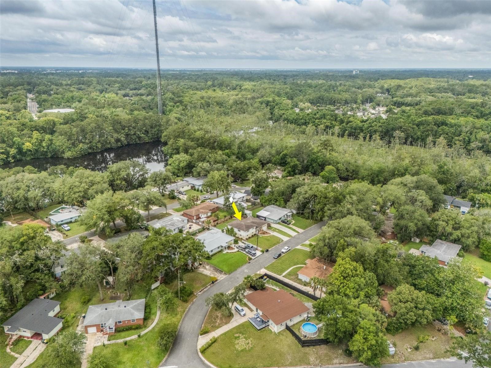 KILLARNEY SHORES - Residential