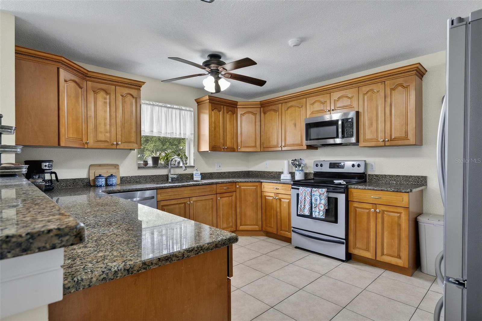 KILLARNEY SHORES - Residential