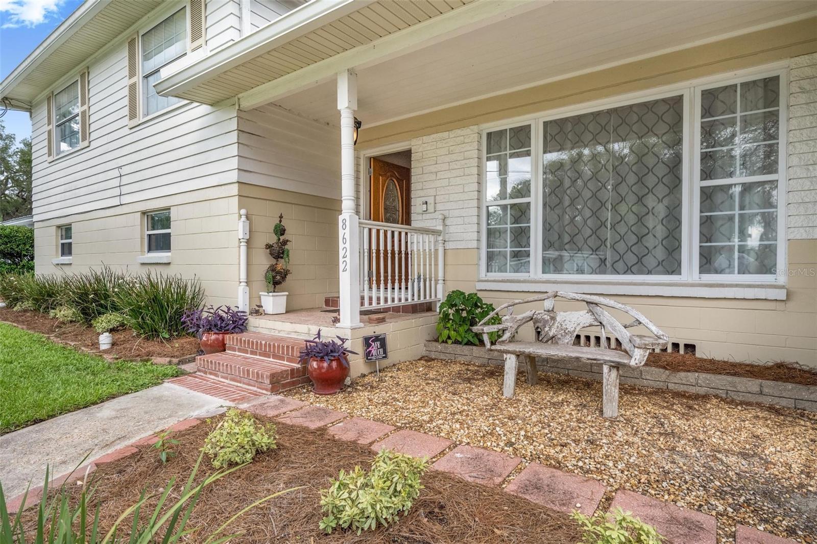 KILLARNEY SHORES - Residential