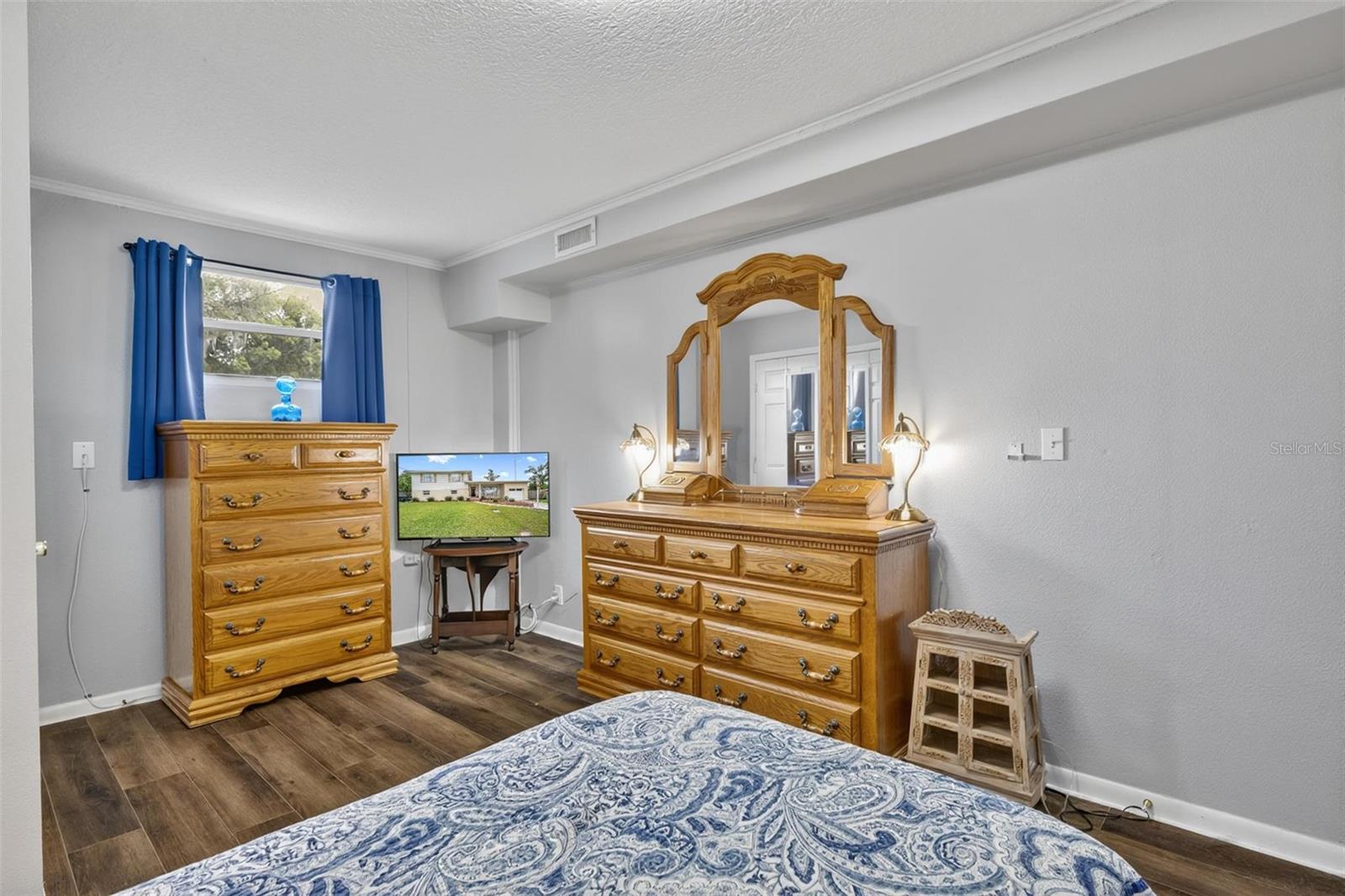KILLARNEY SHORES - Residential