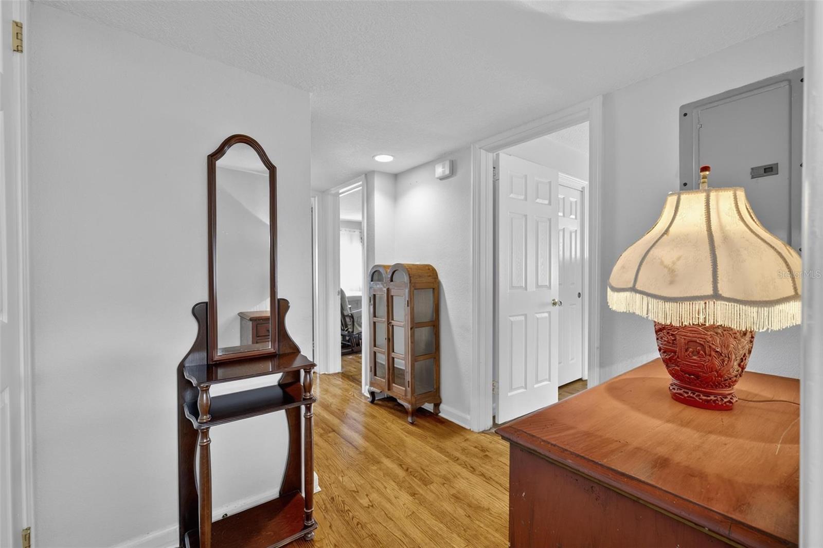 KILLARNEY SHORES - Residential