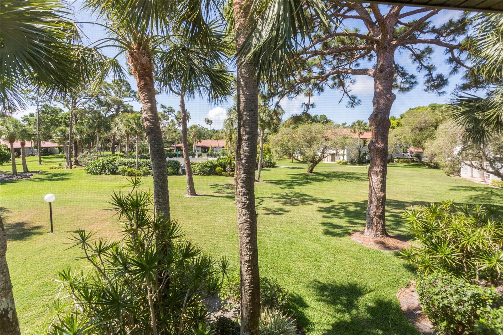 VALENCIA GARDEN II - Residential