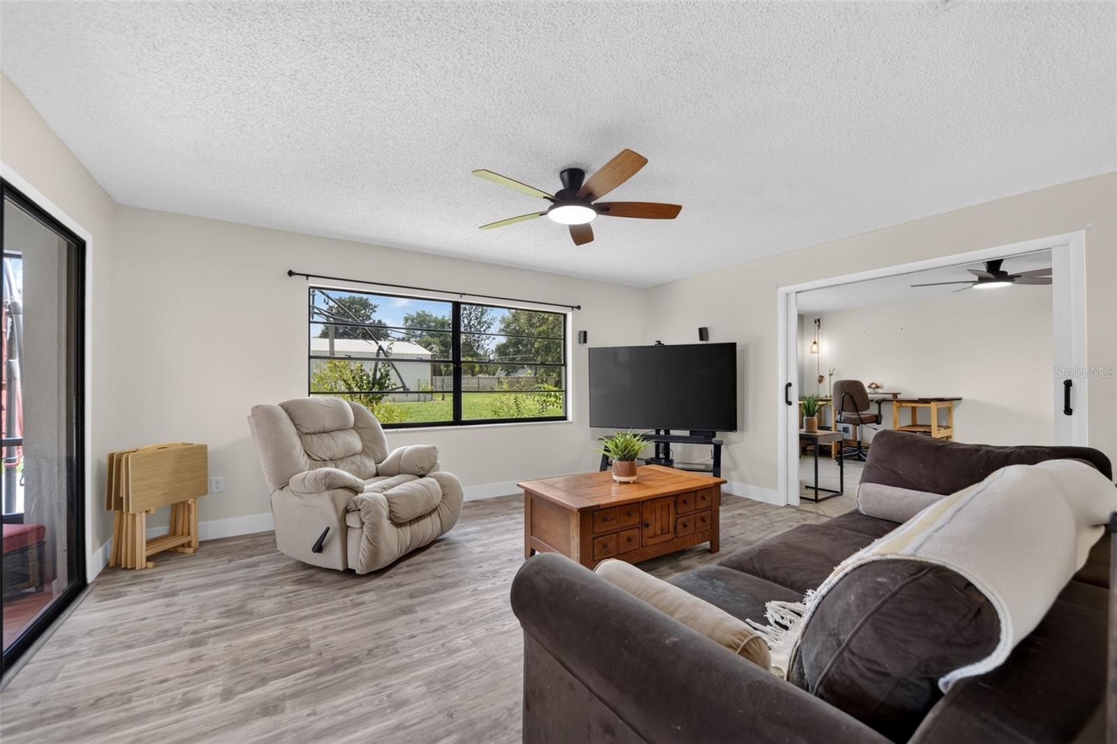 DELTONA LAKE UN 11 - Residential