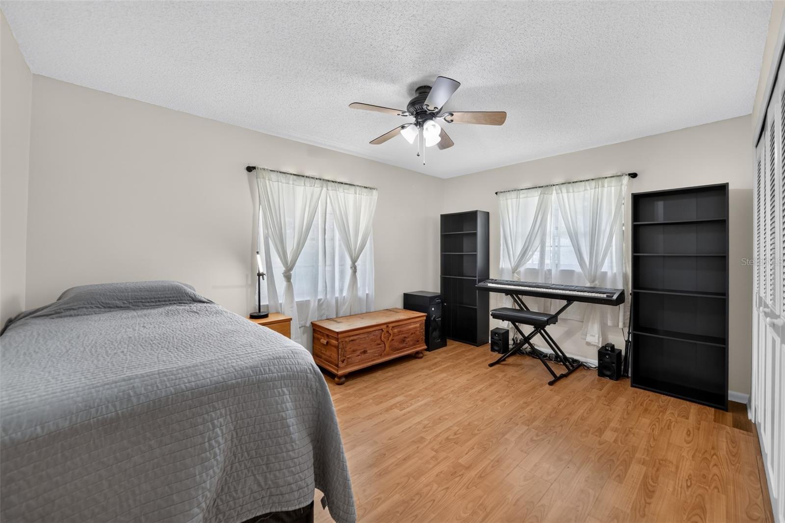 DELTONA LAKE UN 11 - Residential