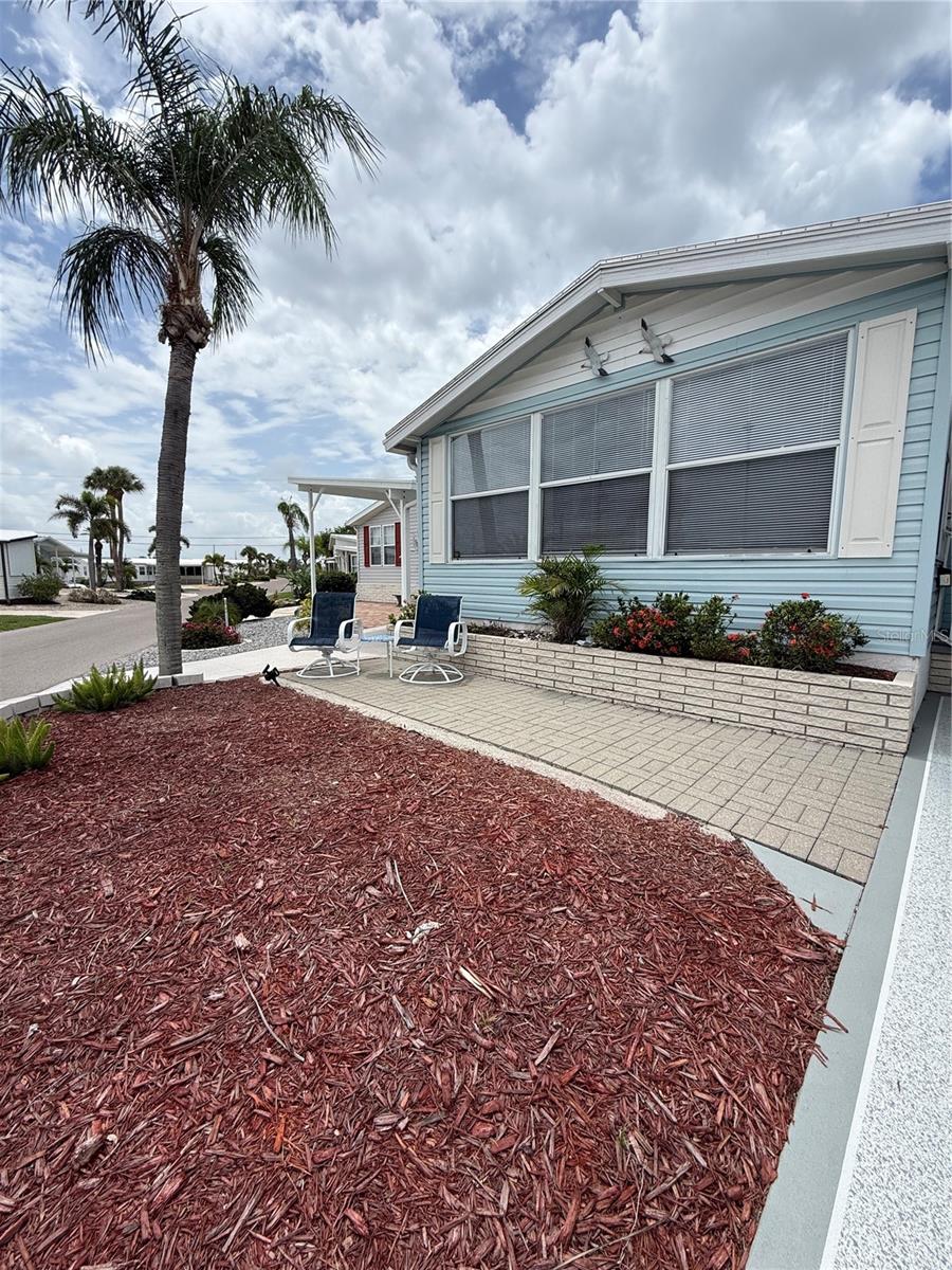 COUNTRY CLUB ESTATES - Residential