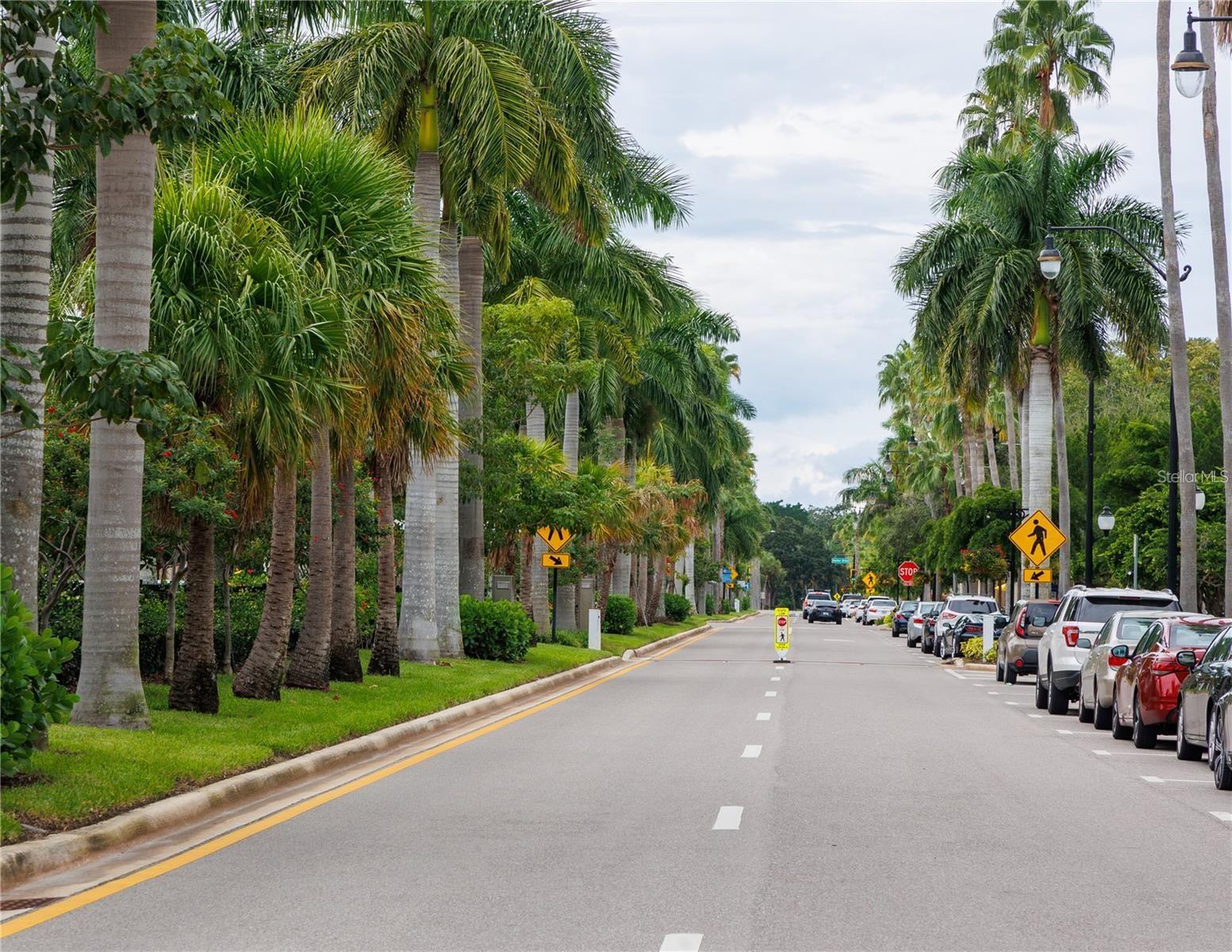 COUNTRY CLUB ESTATES - Residential