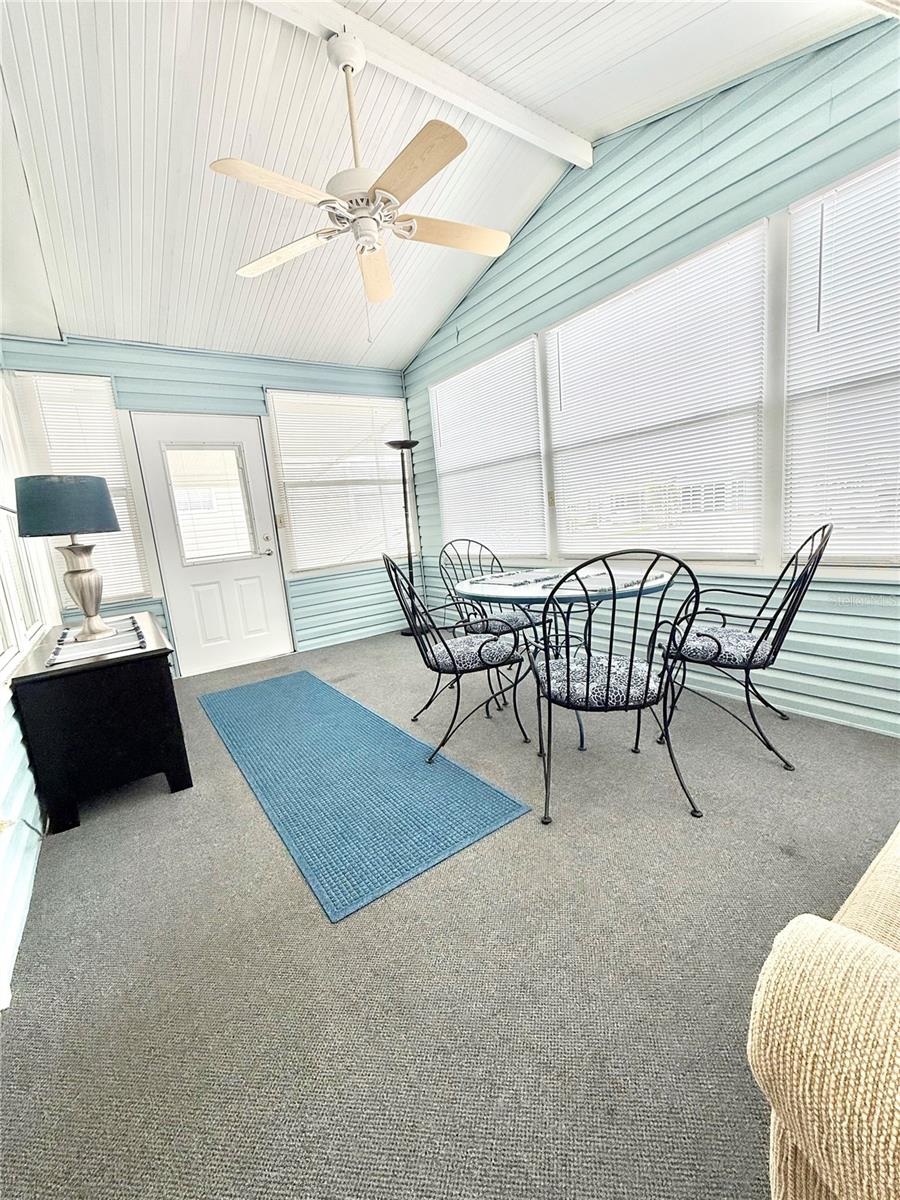 COUNTRY CLUB ESTATES - Residential