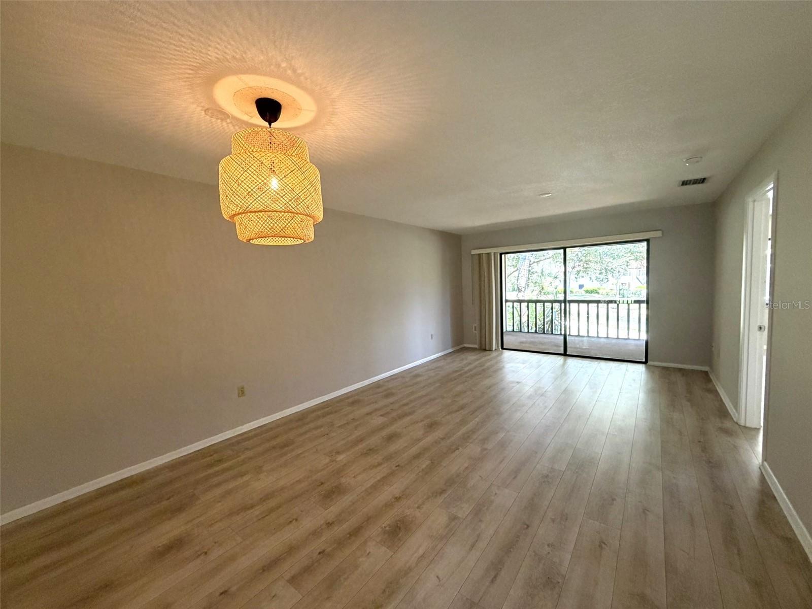 WILLOW LINKS - Residential