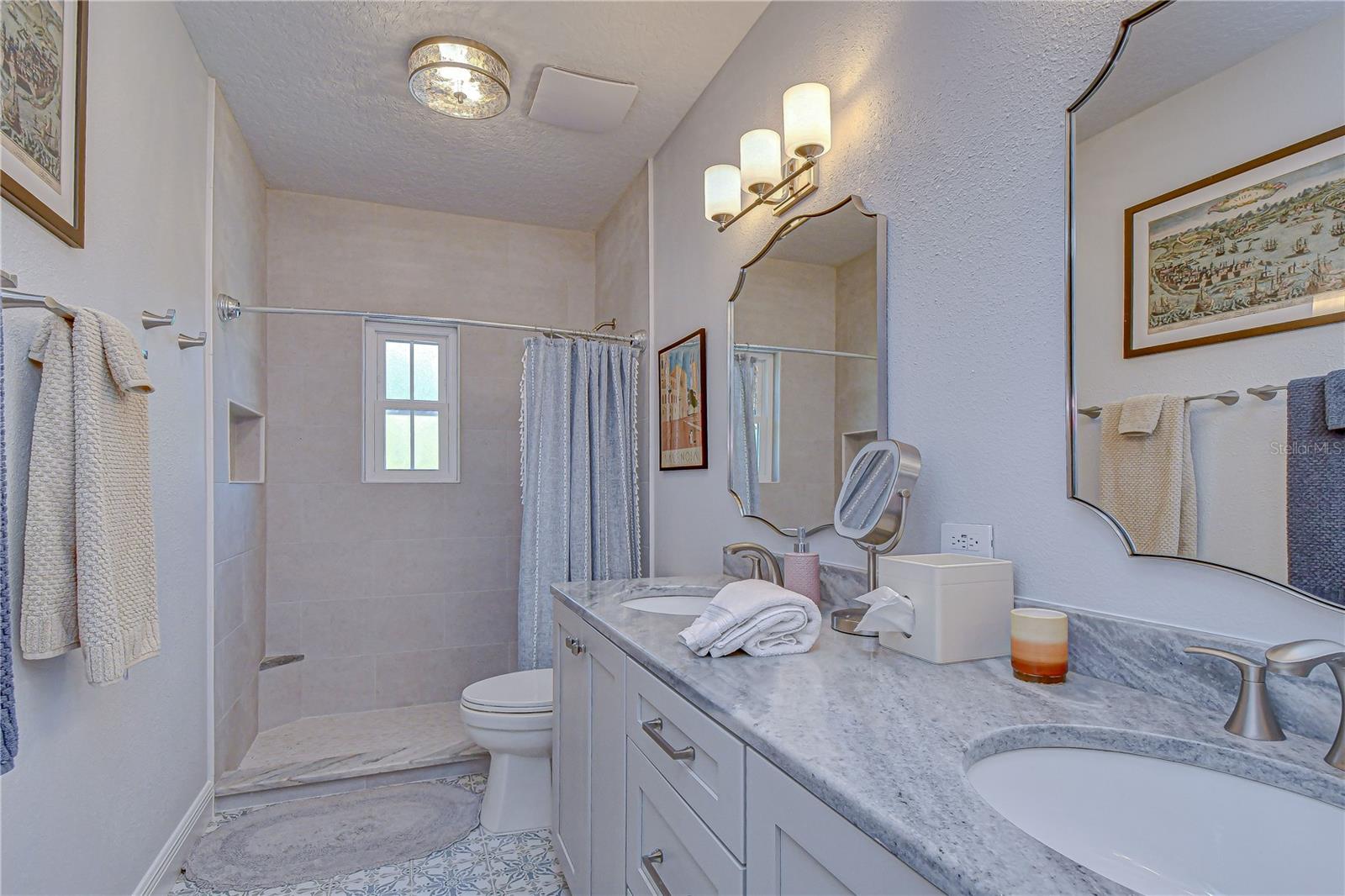 FISHHAWK RANCH - Residential