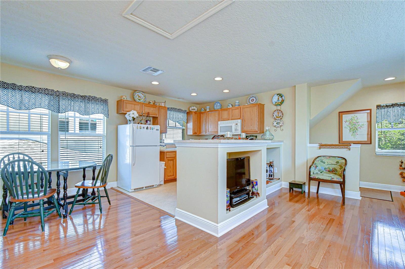 FISHHAWK RANCH - Residential