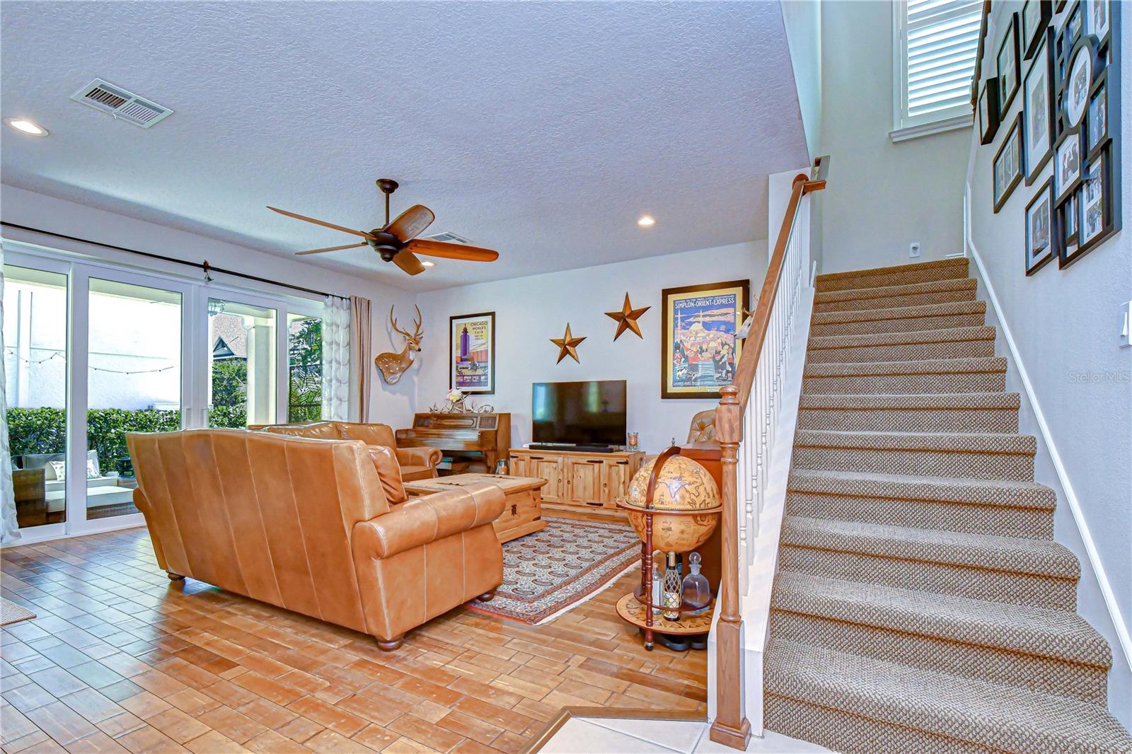 FISHHAWK RANCH - Residential