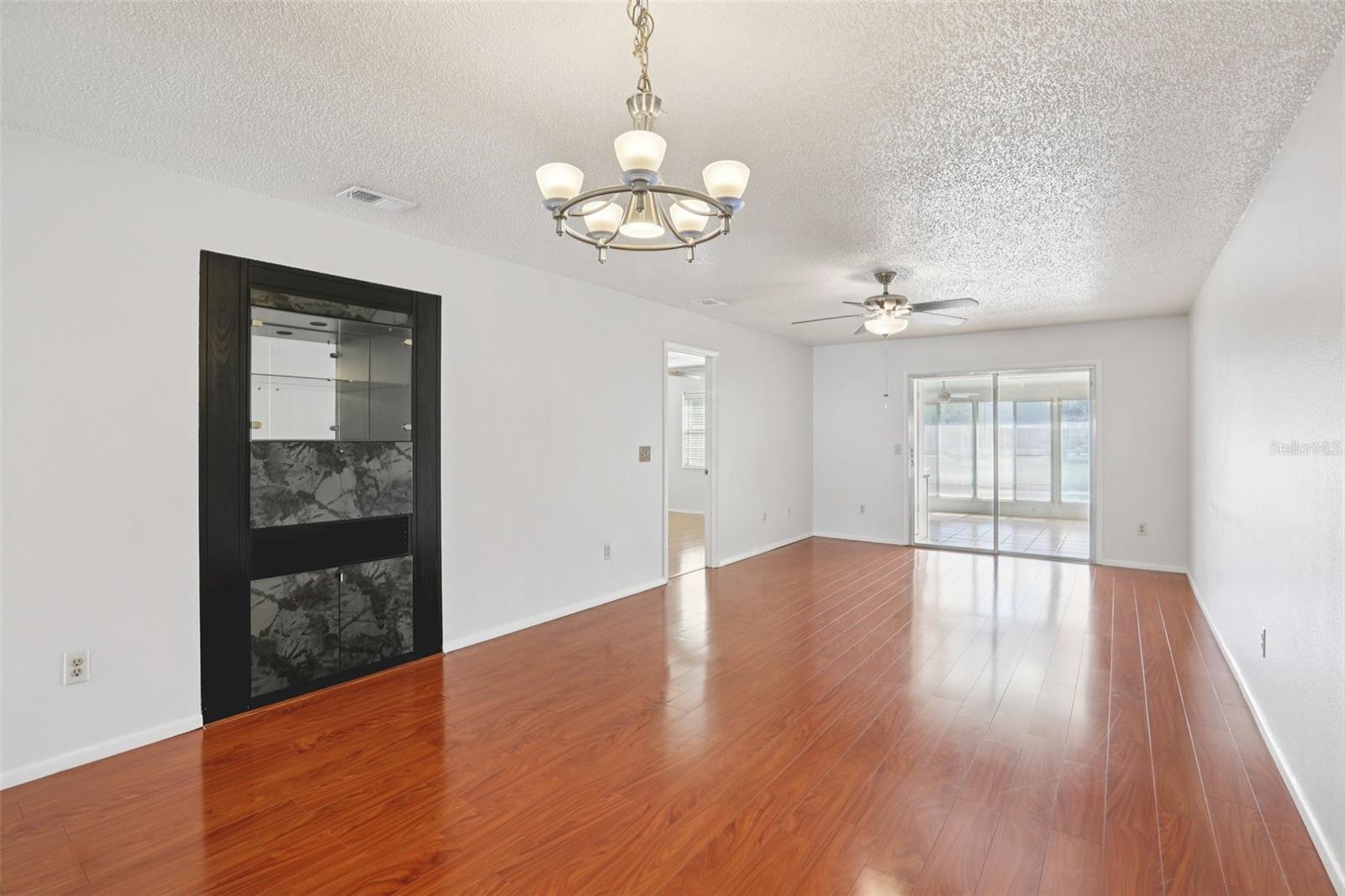 BAY TOWNE WEST - Residential