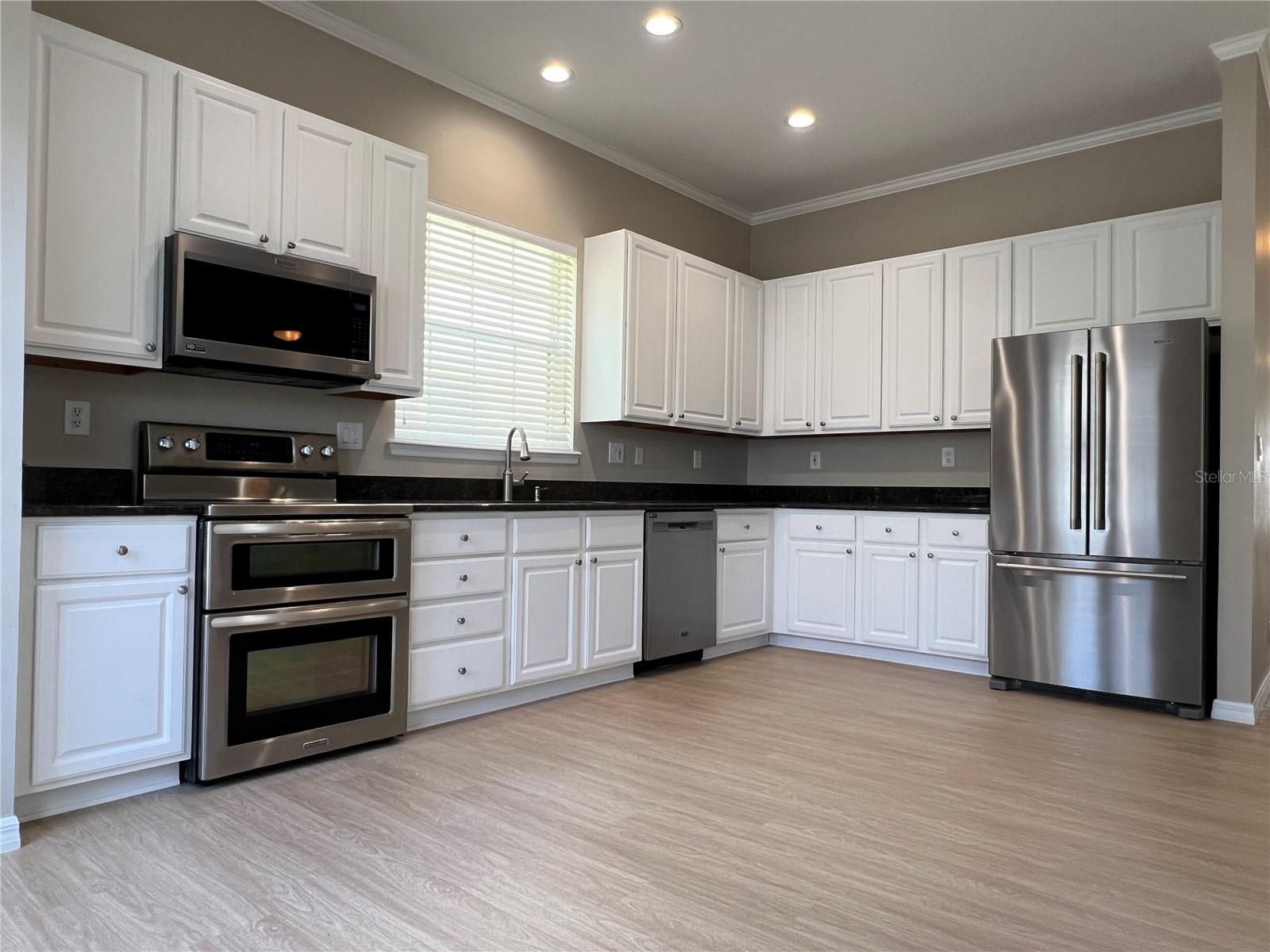 CELEBRATION VILLAGE UNIT 2 - Residential Lease
