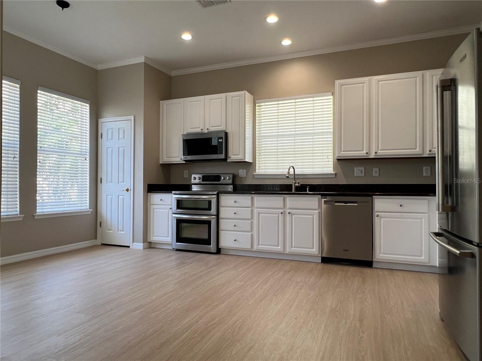 CELEBRATION VILLAGE UNIT 2 - Residential Lease